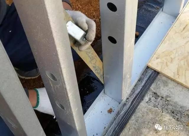 1500元每平米的輕鋼別墅，是否能取代紅磚房在農村的地位？