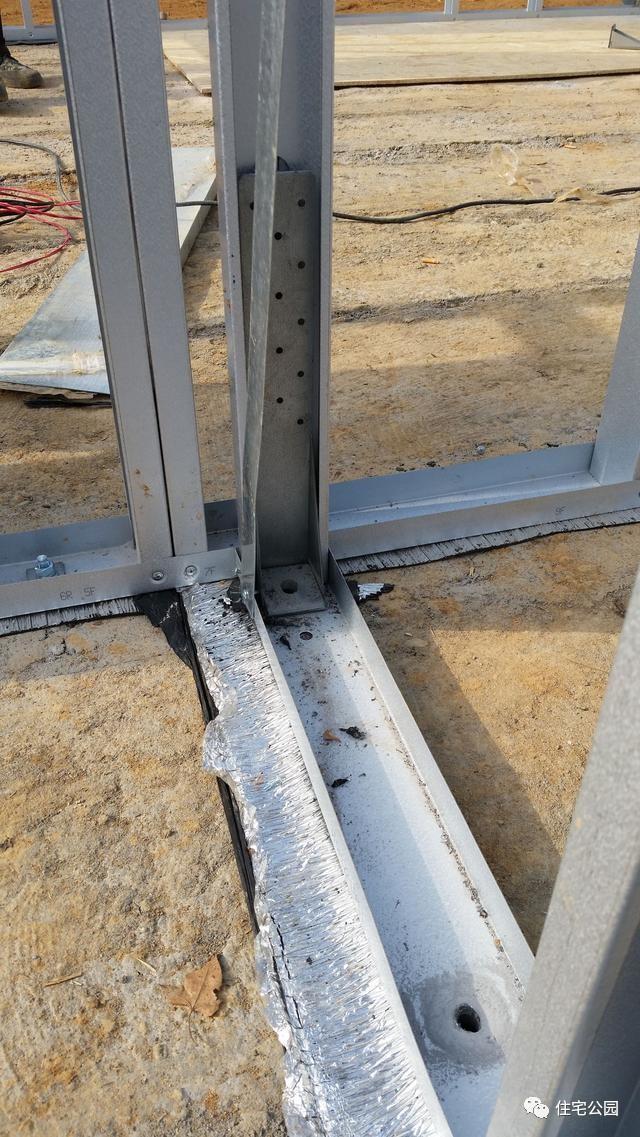 1500元每平米的輕鋼別墅，是否能取代紅磚房在農村的地位？