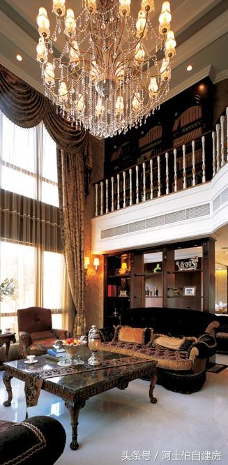 自建別墅+豪華裝修花了400萬，內(nèi)部奢華無比，看看值不值