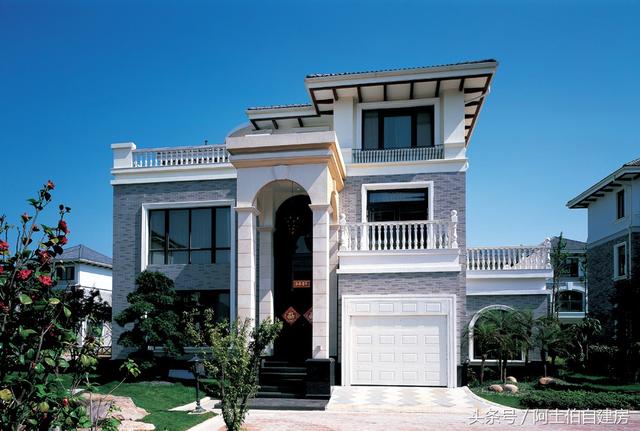 自建別墅+豪華裝修花了400萬，內(nèi)部奢華無比，看看值不值