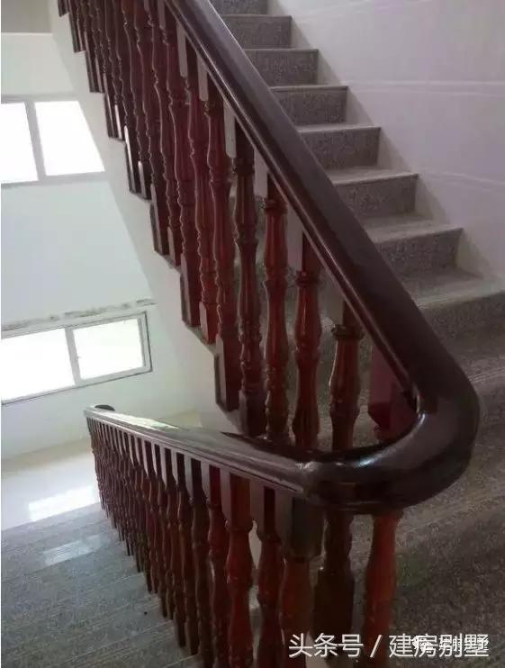 湖北自建三層別墅，主體就花了25萬，看下超值嗎