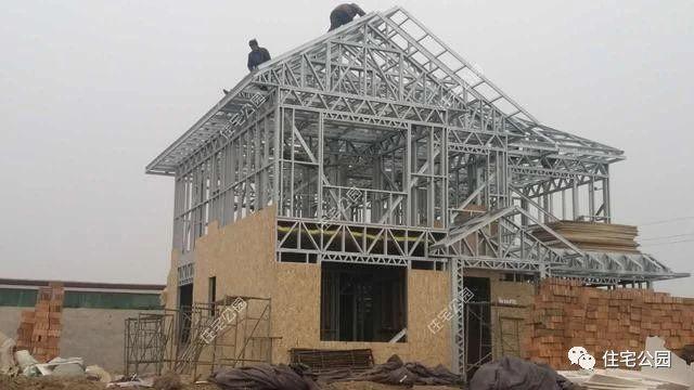 幾套農村自建別墅外觀實景圖，附戶型圖和施工過程