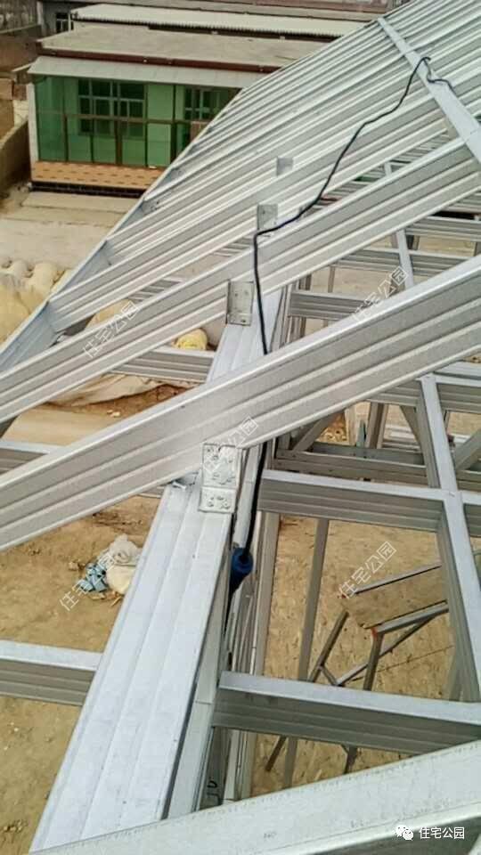 幾套農村自建別墅外觀實景圖，附戶型圖和施工過程