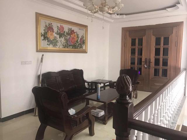 江蘇兄弟宅基地自建雙拼別墅，歐式奢華鄰居羨慕瘋！