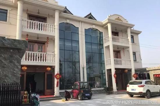 江蘇兄弟自建千平別墅 歐式風(fēng)格眼前一亮