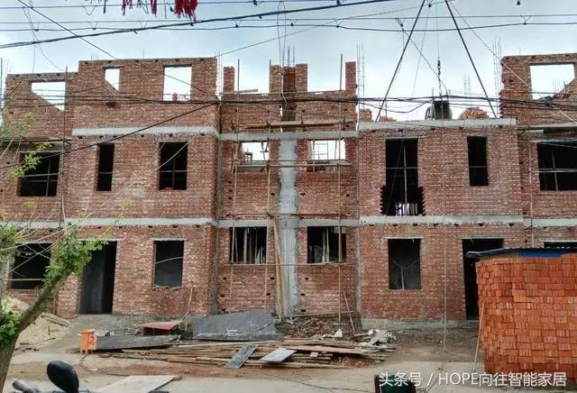 江蘇兄弟自建千平別墅 歐式風(fēng)格眼前一亮