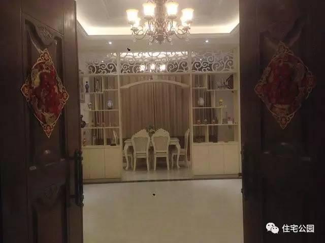 江西網友65萬建別墅，內部設計美，外有小溪環繞！