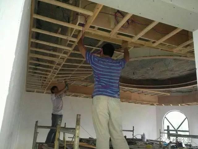 江西網友65萬建別墅，內部設計美，外有小溪環繞！