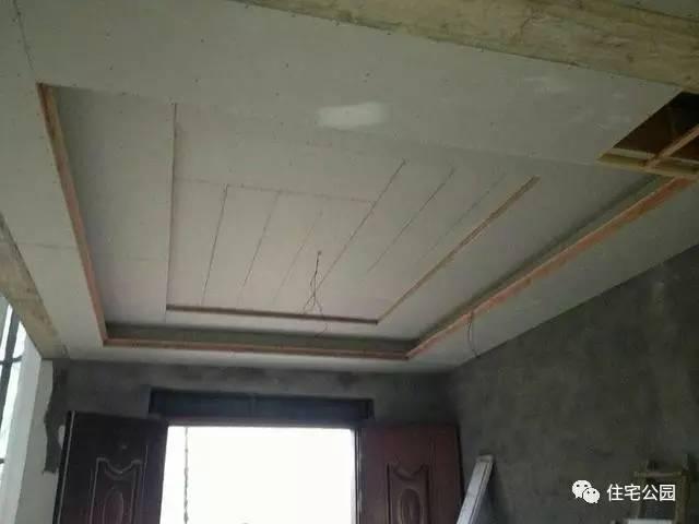 江西網友65萬建別墅，內部設計美，外有小溪環繞！