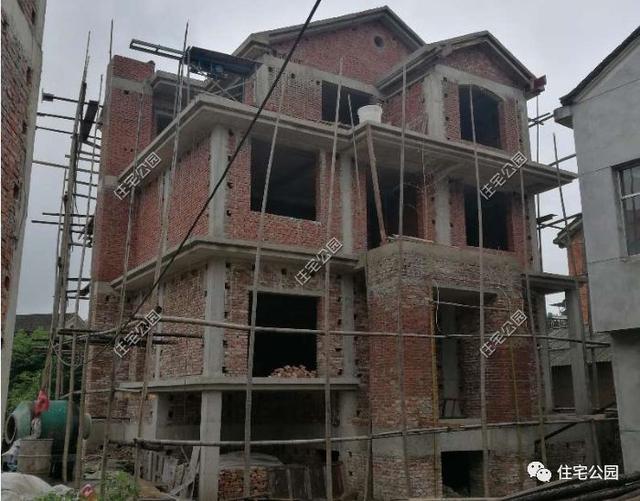 三層農(nóng)村自建房建造全過(guò)程，從施工到裝修到入住