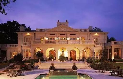 10套莊園式別墅，奢華典雅，媲美四合院