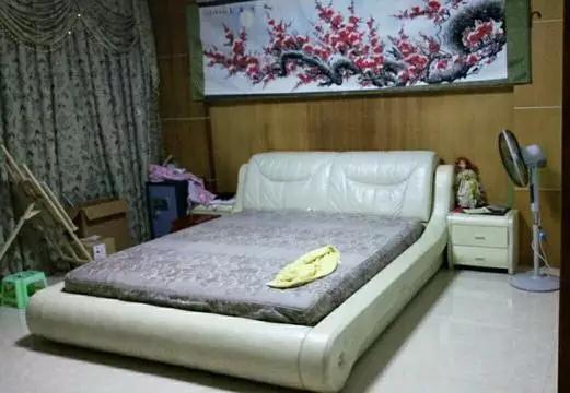 別人花60萬買了房子，他卻回鄉(xiāng)下建別墅