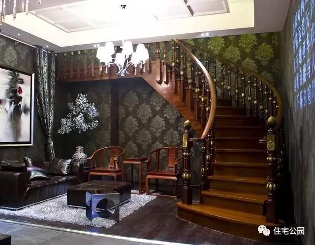 花大價蓋好的別墅，不配一個華麗的樓梯可怎么行！12款樓梯推薦