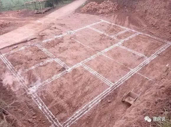 實拍四川網友自建二層農村別墅，在村里是獨一無二