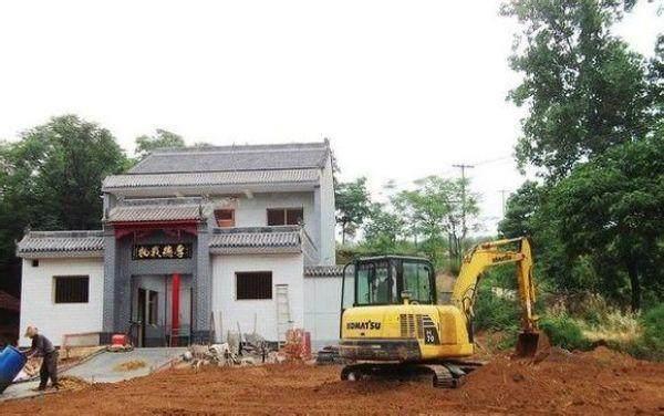 農(nóng)村自建房這樣預(yù)埋水電管，老師傅說規(guī)范又實用