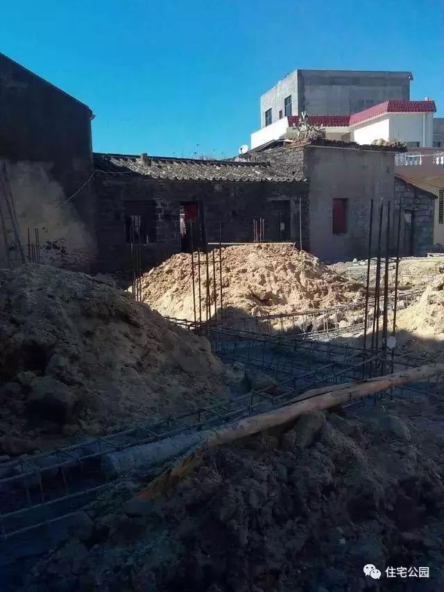 海南父子40萬(wàn)聯(lián)手自建2層養(yǎng)老房，這價(jià)錢你可信？