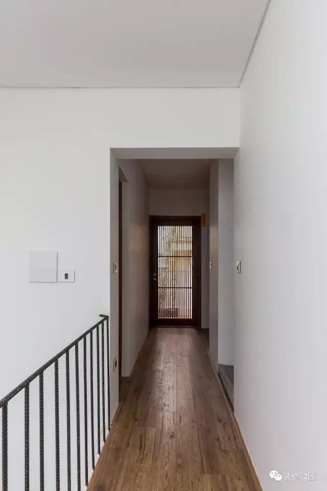 農(nóng)村別墅裝修這樣搞，比刷白墻還省錢(qián)，內(nèi)外墻都行