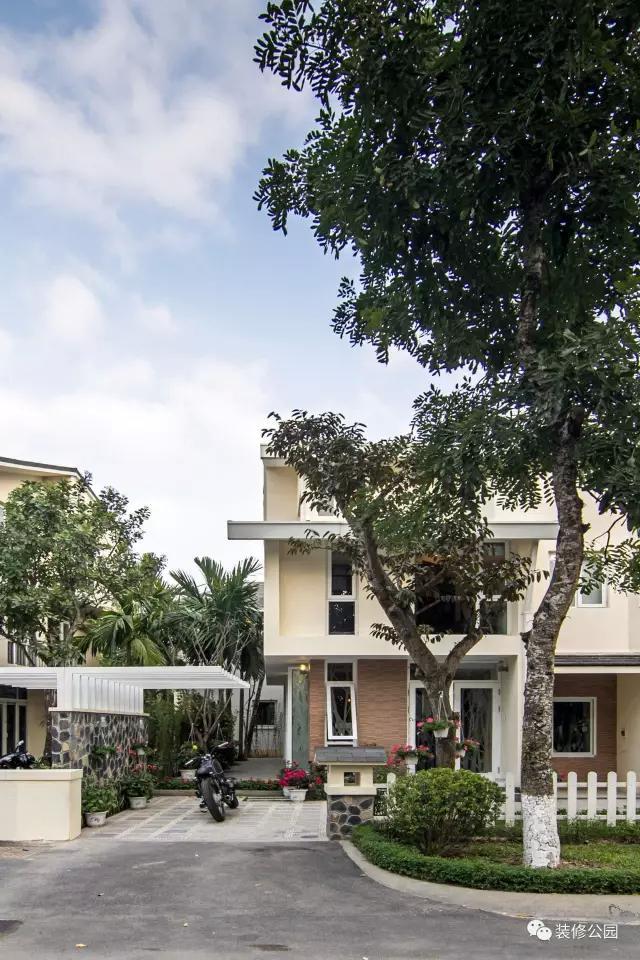 宅基地都是10米寬，人家的農村別墅戶型好，裝修棒，學不？