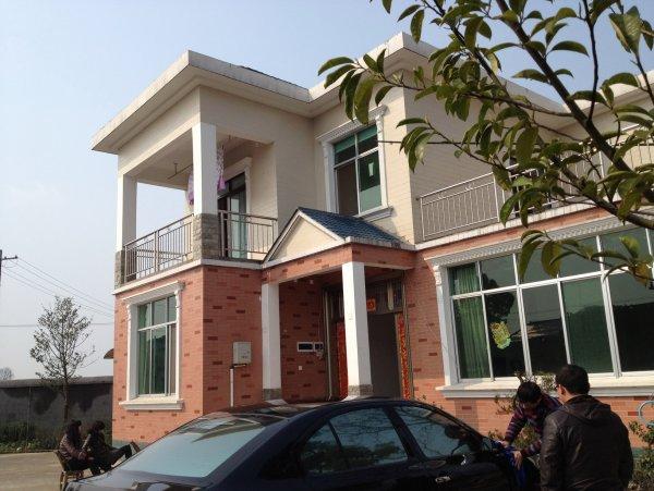 如果你有30萬，是交首付做房奴，還是回村蓋別墅