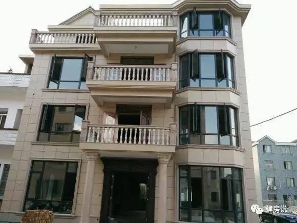 網(wǎng)友曬農(nóng)村自建別墅，經(jīng)濟(jì)美觀，放在大城市里都價(jià)值千萬