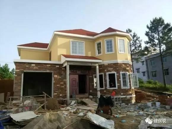 網(wǎng)友曬農(nóng)村自建別墅，經(jīng)濟(jì)美觀，放在大城市里都價(jià)值千萬