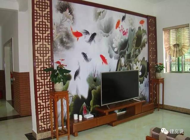 網友自建三層農村別墅，內部裝修不奢華但很有味道