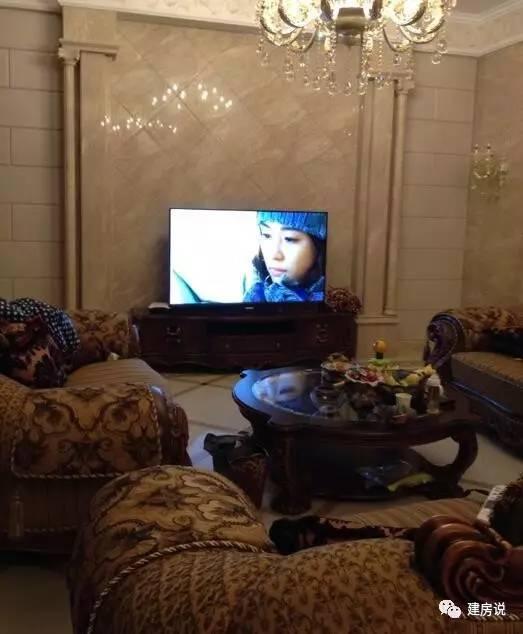 土豪老板曬500萬農村別墅，沒想到最后網友不買賬