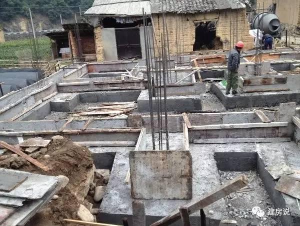 浙江網友自建三層農村別墅，引全村仿建倍有面子