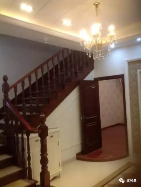 蘇州網(wǎng)友曬三層農(nóng)村別墅，帶洋氣花園很有格局