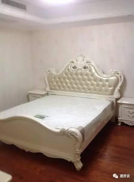 蘇州網(wǎng)友曬三層農(nóng)村別墅，帶洋氣花園很有格局