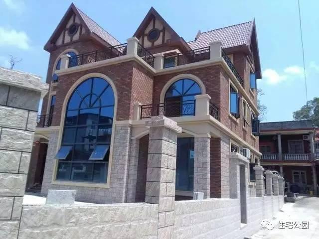 50萬可以建怎樣的鄉村別墅，第3套都說賺大第7套為何被罵哭？