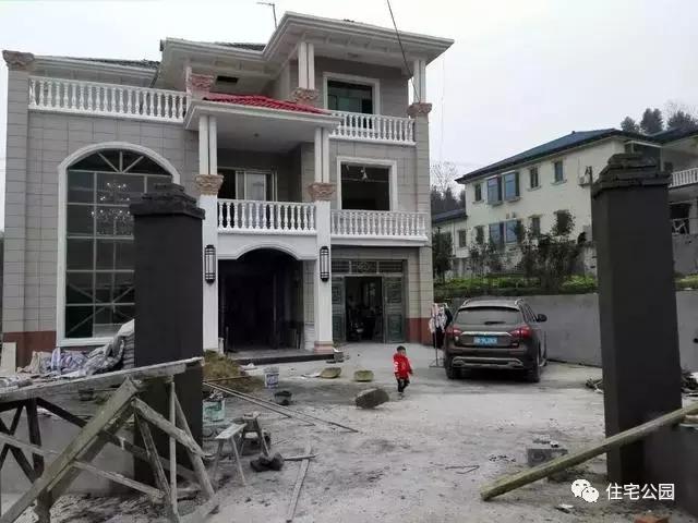 50萬可以建怎樣的鄉村別墅，第3套都說賺大第7套為何被罵哭？