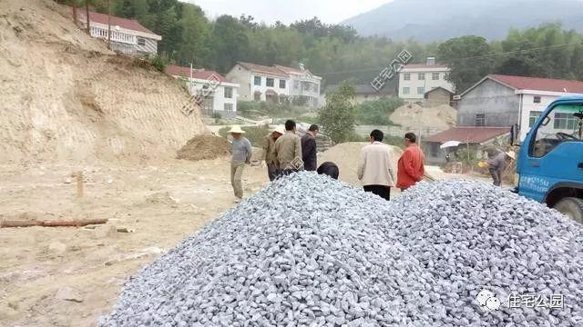 農村自建二層住宅施工全過程，附多張施工圖