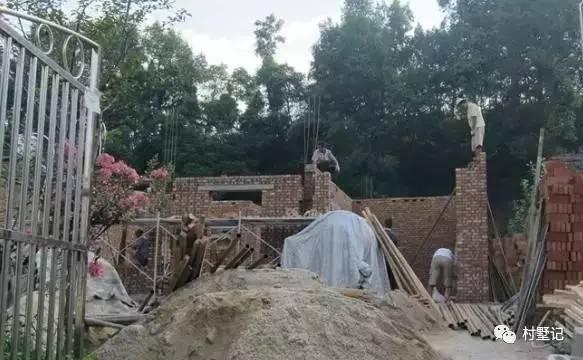 陜西二層農村小別墅，建好了風格很別致