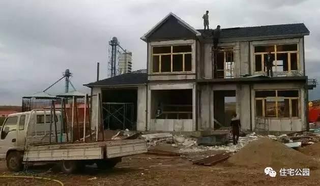 24萬裝修全包的鋼別墅，你還覺得在農村發展不起來嗎？