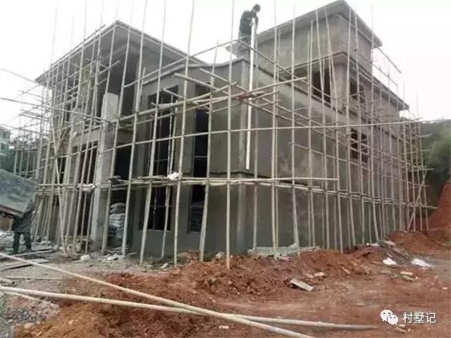 實拍現(xiàn)在的農(nóng)村二層別墅，人人都能建