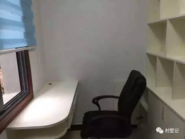 網友在老家建農村別墅，大面積落地窗讓家里每個人都點贊