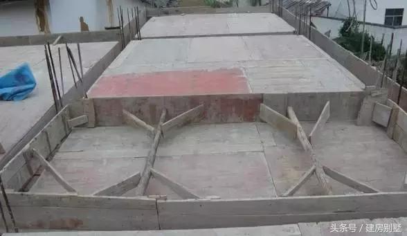 自建三層小別墅施工方式引熱議，江西老表說出了心里話