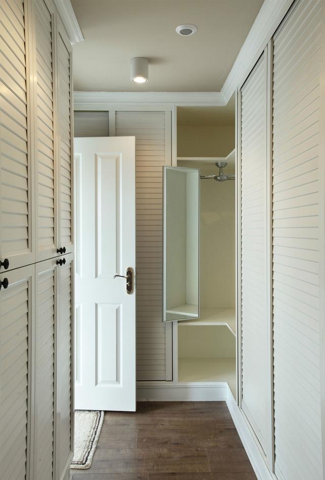 雙胞胎兒子結婚！鄭州某富豪裝兩套300平別墅作為婚房！