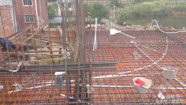 10×14米四層農村別墅，帶魚池帶屋頂泳池！農村土豪多啊！