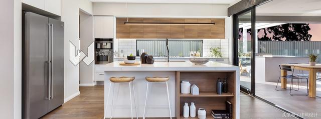 現代風格兩層自建房設計圖，坡頂、平頂兩種戶型選擇