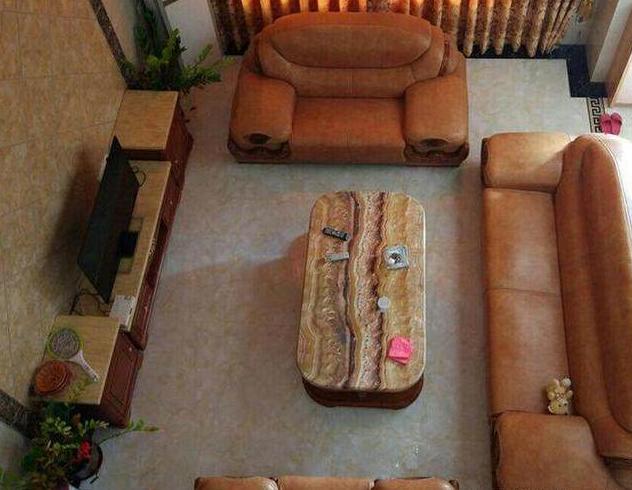 婆家三層小別墅總算蓋好了，光看這外表已經是村里第一大戶了！