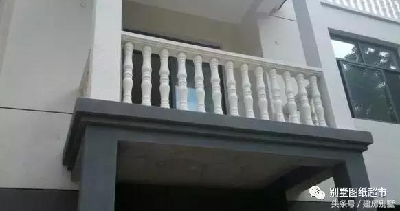 為我新落成的別墅，造了大部分農(nóng)村人都見過的小火灶！