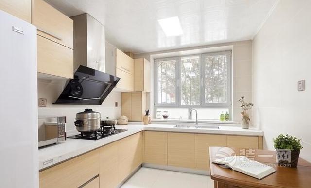 清淡隨性 廈門-圣地亞哥226平-現代風-別墅裝修效果圖！