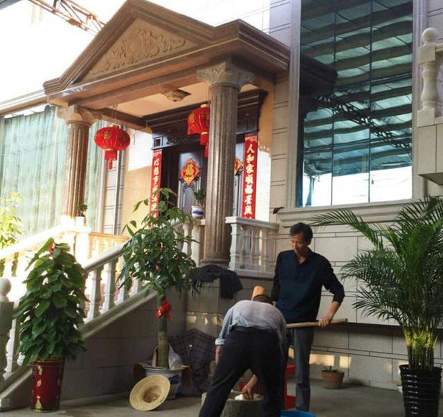 老爸花40W在農(nóng)村蓋這棟別墅，找我相親的姑娘都踏破門檻了！