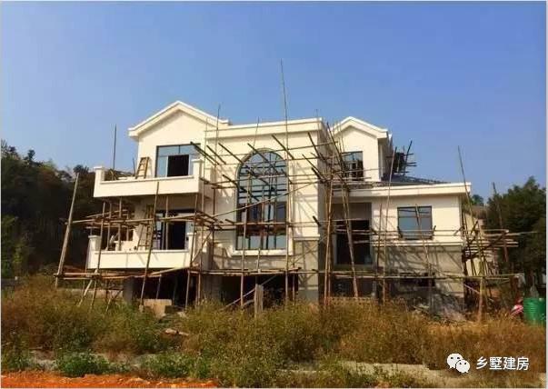 在農村花30萬自建房，看起來像百萬效果