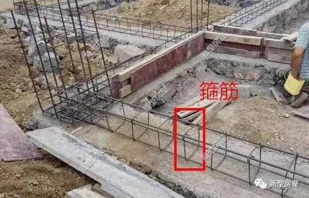 農村自建房，鋼筋千萬別亂用，這樣施工抗震性能絕對杠杠的
