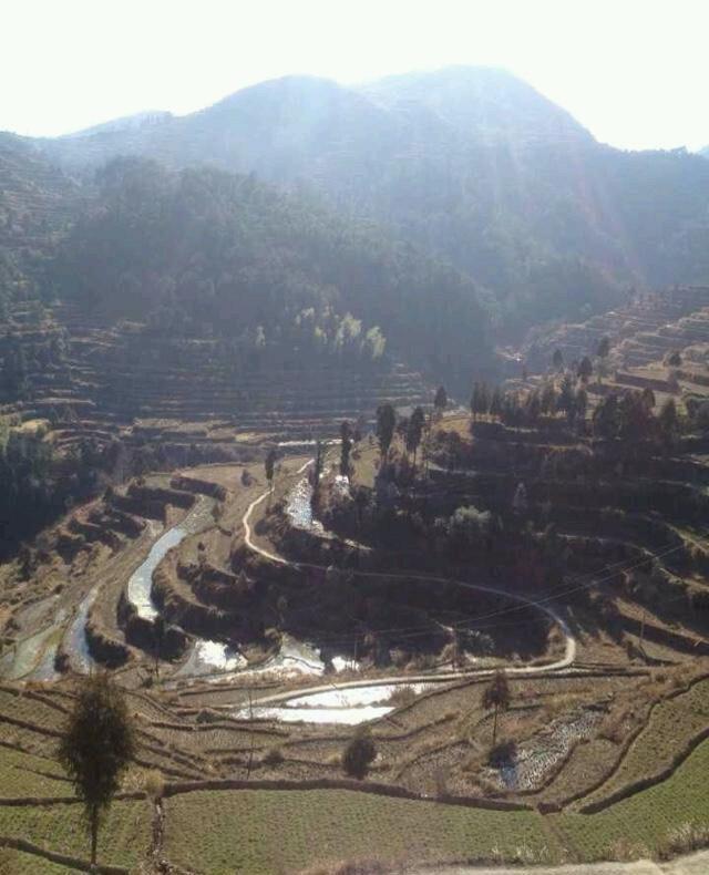 曬曬我家2000平山村小別墅，光裝修花了200多萬！