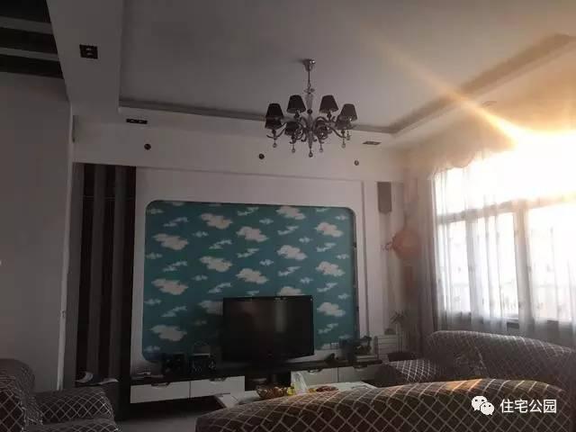 父子二人攜手設計圖紙，60萬建舒適別墅！