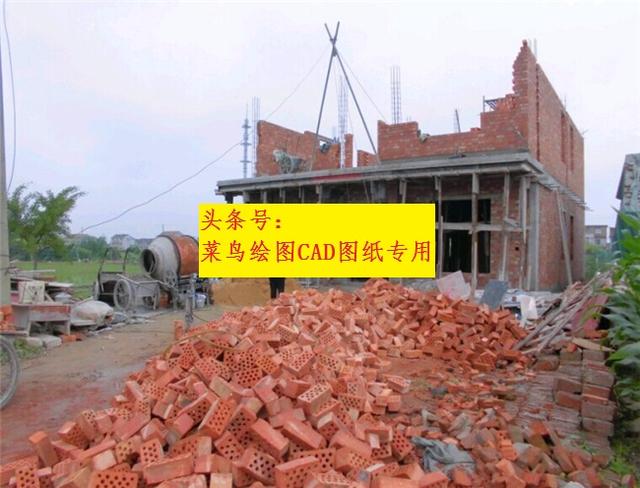 21萬建3層別墅，戶型方正簡潔大方，房間尺度適宜合理帶大陽臺